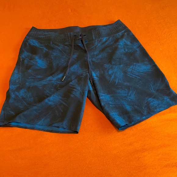 lululemon athletica Other - lululemon channel cross swim shorts